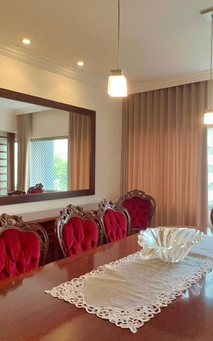 Apartamento à venda com 158m², 3 quartos e 1 vaga Apartamento à venda com 158m², 3 quartos e 1 vagaSala de Jantar