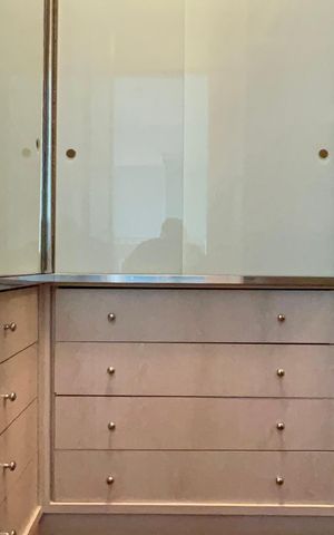 Apartamento à venda com 158m², 3 quartos e 1 vaga Apartamento à venda com 158m², 3 quartos e 1 vagaCloset da suíte 2