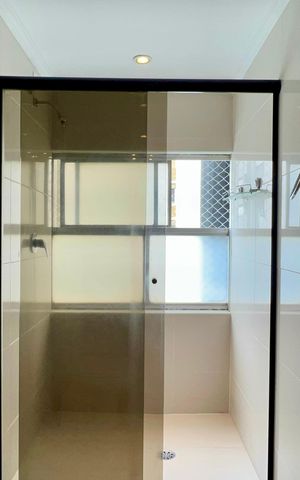 Apartamento à venda com 158m², 3 quartos e 1 vaga Apartamento à venda com 158m², 3 quartos e 1 vagaBanheiro da Suíte 1