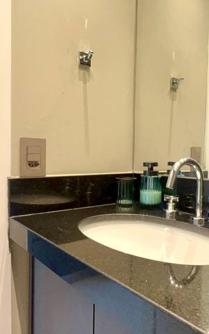 Studio à venda com 20m², 1 quarto e sem vaga Studio à venda com 20m², 1 quarto e sem vagaBanheiro