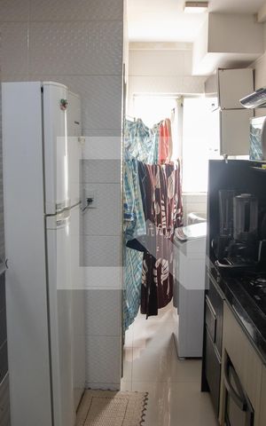 Apartamento para alugar com 65m², 2 quartos e 1 vaga Apartamento para alugar com 65m², 2 quartos e 1 vagaCozinha e Área de Serviço