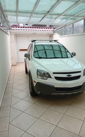 Casa à venda com 100m², 2 quartos e 2 vagas Casa à venda com 100m², 2 quartos e 2 vagasGaragem