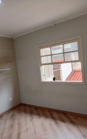 Casa à venda com 100m², 2 quartos e 2 vagas Casa à venda com 100m², 2 quartos e 2 vagasQuarto