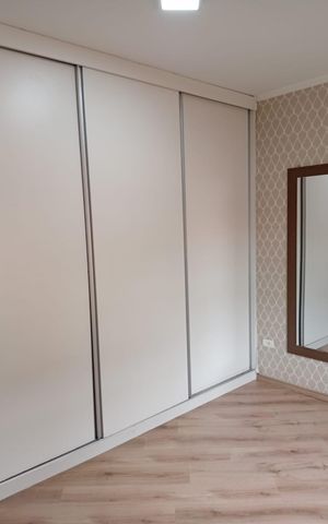 Casa à venda com 100m², 2 quartos e 2 vagas Casa à venda com 100m², 2 quartos e 2 vagasQuarto