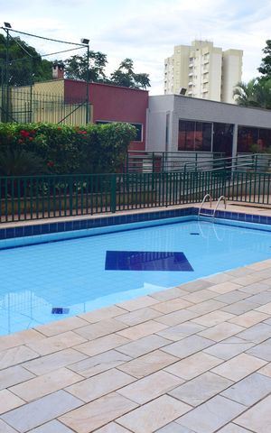 Apartamento para alugar com 96m², 3 quartos e 1 vagaÁrea comum - Piscina