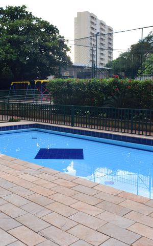Apartamento para alugar com 96m², 3 quartos e 1 vagaÁrea comum - Piscina