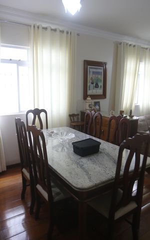 Apartamento para alugar com 176m², 3 quartos e 3 vagasSala