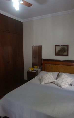 Apartamento para alugar com 176m², 3 quartos e 3 vagasSuite