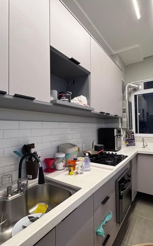 Apartamento à venda com 66m², 2 quartos e 1 vaga Apartamento à venda com 66m², 2 quartos e 1 vagaCozinha e Área de Serviço