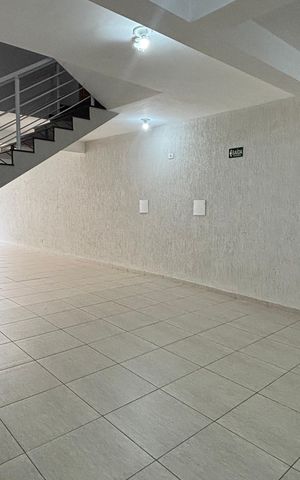 Apartamento à venda com 47m², 2 quartos e 1 vaga Apartamento à venda com 47m², 2 quartos e 1 vagaGaragem
