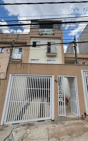 Apartamento à venda com 47m², 2 quartos e 1 vaga Apartamento à venda com 47m², 2 quartos e 1 vagaFachada