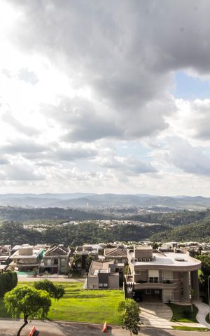 Casa de condomínio à venda com 900m², 4 quartos e 8 vagas Casa de condomínio à venda com 900m², 4 quartos e 8 vagasVista da Suíte