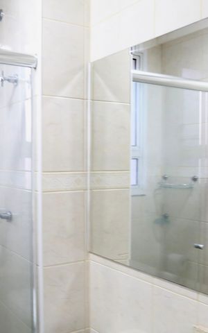 Apartamento para alugar com 115m², 3 quartos e 2 vagas Apartamento para alugar com 115m², 3 quartos e 2 vagasBanheiro 2
