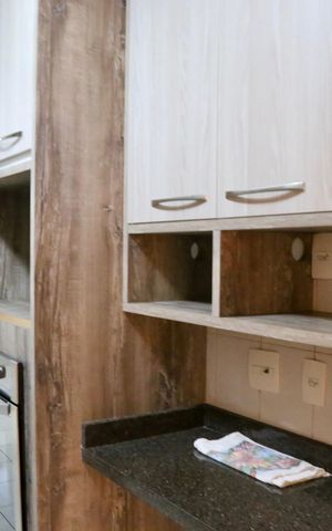 Apartamento para alugar com 115m², 3 quartos e 2 vagas Apartamento para alugar com 115m², 3 quartos e 2 vagasCozinha