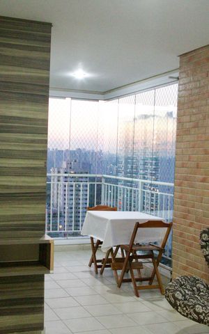 Apartamento para alugar com 115m², 3 quartos e 2 vagas Apartamento para alugar com 115m², 3 quartos e 2 vagasVaranda