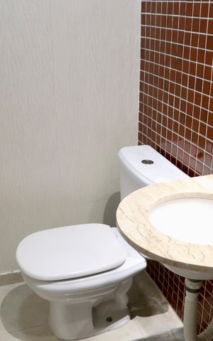 Apartamento para alugar com 115m², 3 quartos e 2 vagas Apartamento para alugar com 115m², 3 quartos e 2 vagasBanheiro 1