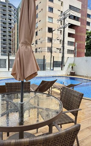 Apartamento para alugar com 205m², 3 quartos e sem vaga Apartamento para alugar com 205m², 3 quartos e sem vagaPiscina