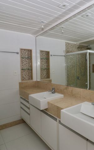 Apartamento para alugar com 205m², 3 quartos e sem vaga Apartamento para alugar com 205m², 3 quartos e sem vagaSuíte 3