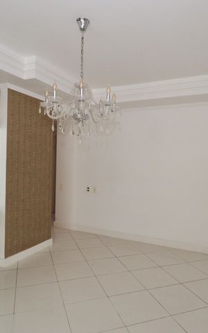 Apartamento para alugar com 205m², 3 quartos e sem vaga Apartamento para alugar com 205m², 3 quartos e sem vagaSala