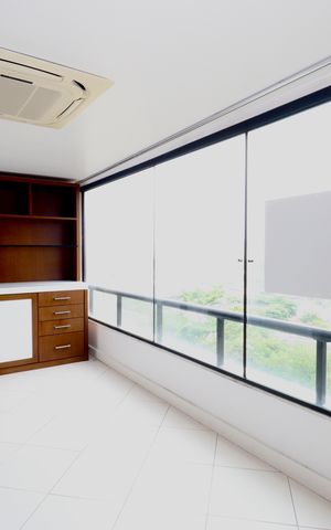 Apartamento para alugar com 205m², 3 quartos e sem vaga Apartamento para alugar com 205m², 3 quartos e sem vagaSala