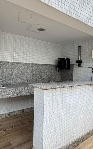 Apartamento para alugar com 205m², 3 quartos e sem vaga Apartamento para alugar com 205m², 3 quartos e sem vagaÁrea comum