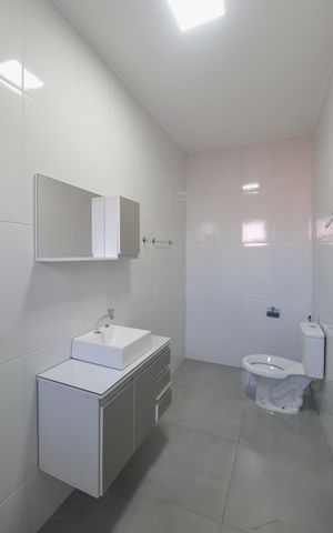 Casa para alugar com 480m², 4 quartos e 5 vagasBanheiro da Suite 1