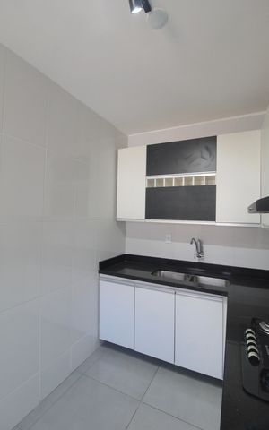 Casa para alugar com 480m², 4 quartos e 5 vagasCozinha (Superior)