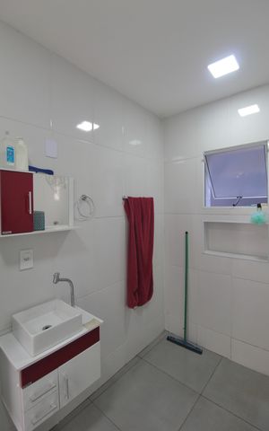 Casa para alugar com 480m², 4 quartos e 5 vagasBanheiro Social (Inferior)