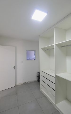 Casa para alugar com 480m², 4 quartos e 5 vagasCloset da Suite 2 (Inferior)