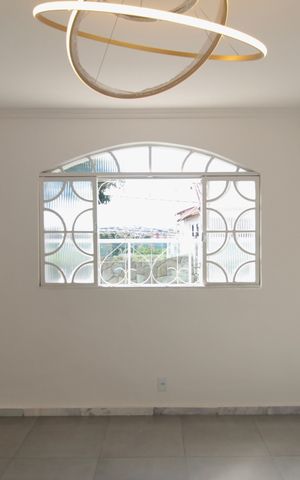Casa para alugar com 480m², 4 quartos e 5 vagasSala de Estar (Superior)