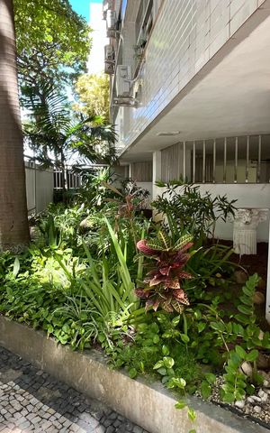Apartamento à venda com 100m², 2 quartos e sem vagaPLACA