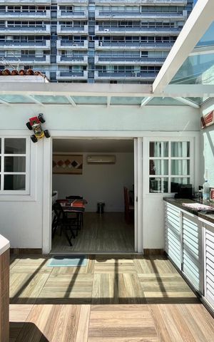Apartamento à venda com 100m², 2 quartos e sem vagaCOBERTURA 