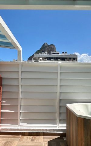 Apartamento à venda com 100m², 2 quartos e sem vagaCOBERTURA 