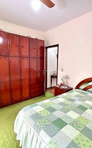 Casa à venda com 156m², 2 quartos e 2 vagasQuarto Suíte