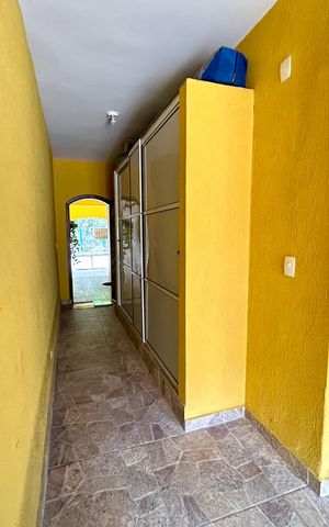 Casa à venda com 156m², 2 quartos e 2 vagasQuintal