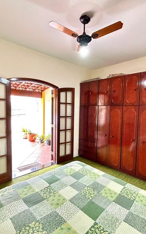 Casa à venda com 156m², 2 quartos e 2 vagasQuarto Suíte