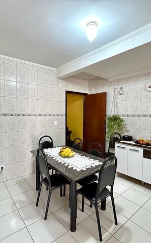 Casa à venda com 156m², 2 quartos e 2 vagasCozinha