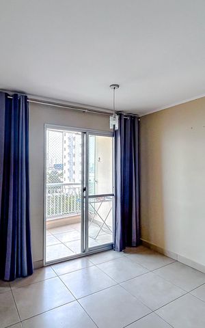 Apartamento à venda com 66m², 2 quartos e 1 vagaSala
