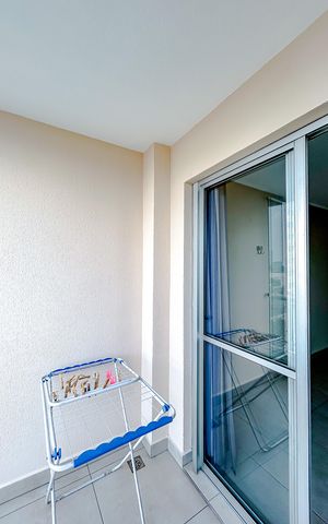 Apartamento à venda com 66m², 2 quartos e 1 vagaVaranda