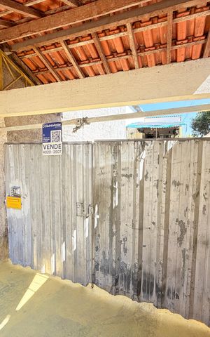 Casa à venda com 212m², 3 quartos e 2 vagasFachada