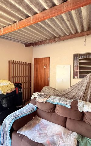 Casa à venda com 212m², 3 quartos e 2 vagasCasa 3