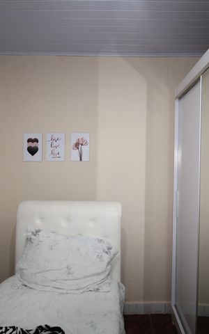 Casa à venda com 120m², 2 quartos e 2 vagasQuarto 2