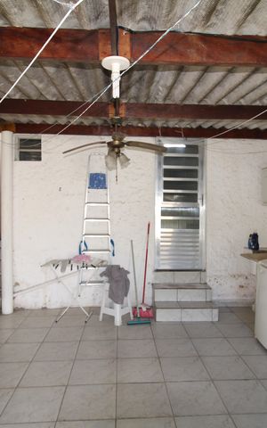 Casa à venda com 120m², 2 quartos e 2 vagasÁrea de Serviço 2