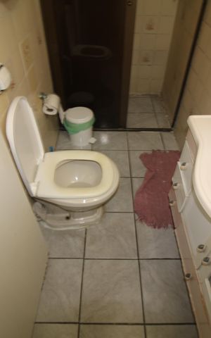 Casa à venda com 120m², 2 quartos e 2 vagasBanheiro