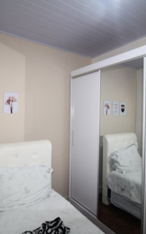Casa à venda com 120m², 2 quartos e 2 vagasQuarto 2
