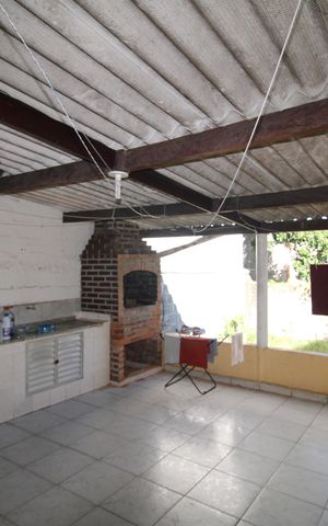 Casa à venda com 120m², 2 quartos e 2 vagasÁrea de Serviço 2