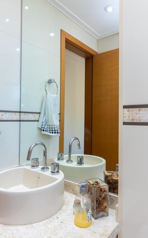 Apartamento à venda com 148m², 3 quartos e 3 vagasBanheiro 3