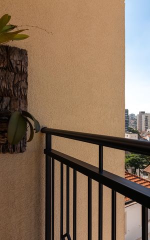 Apartamento à venda com 148m², 3 quartos e 3 vagasVaranda da Suíte 1