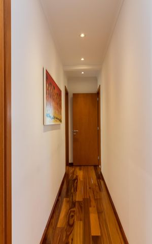 Apartamento à venda com 148m², 3 quartos e 3 vagasCorredor dos Quartos