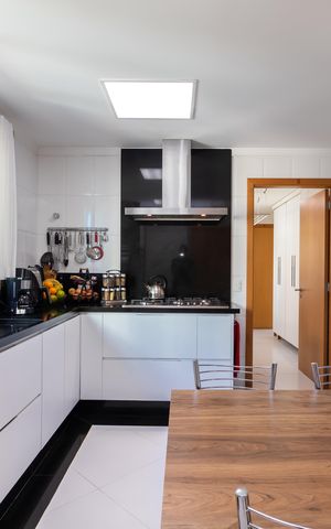 Apartamento à venda com 148m², 3 quartos e 3 vagasCozinha
